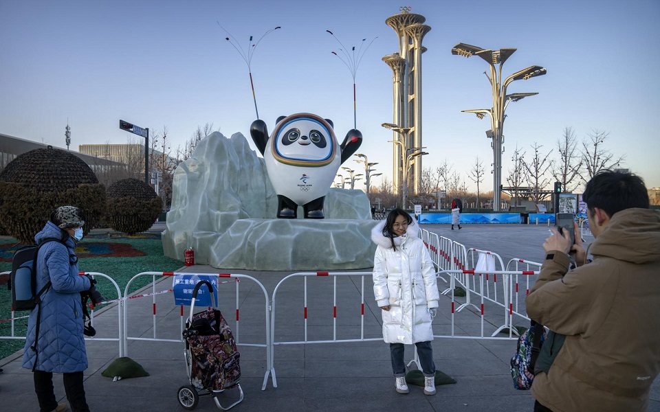 pekino-2022-i-maskot-panta-kai-ta-panta-gia-tis-maskot-ton-cheimerinon-olympiakon-eikones0