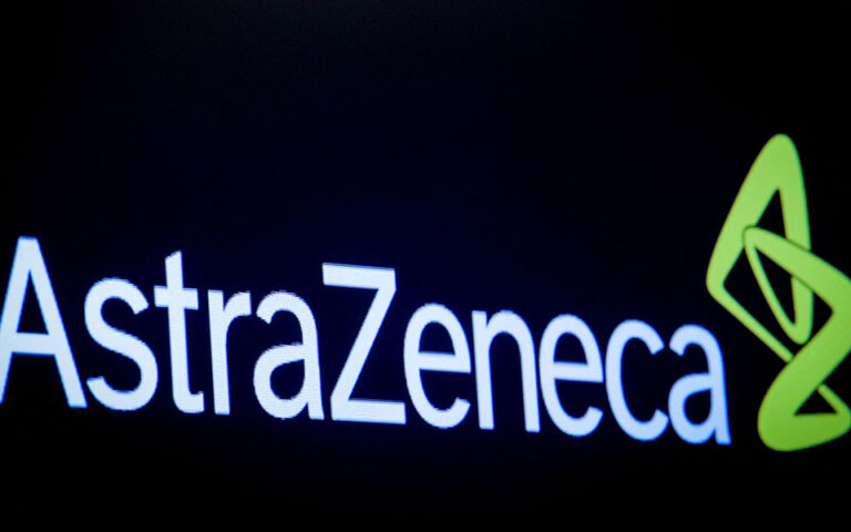 AstraZeneca: Η ενισχυτική δόση δημιουργεί περισσότερα αντισώματα κατά της Όμικρον