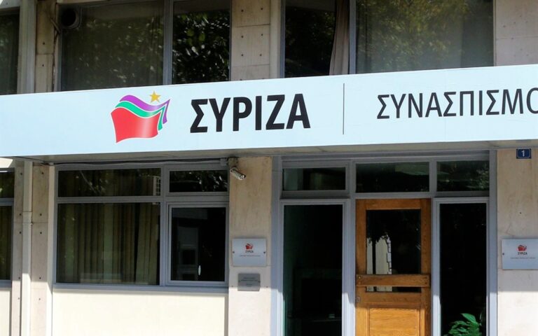 syriza-adranei-i-kyvernisi-gia-tis-anatimiseis-561666628