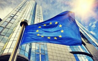 Το θέμα της δημοσιονομικής καθοδήγησης για το 2023, οπότε θα εκπνεύσει η γενική ρήτρα διαφυγής, σύμφωνα με Ευρωπαίο αξιωματούχο, θα συζητηθεί στο Eurogroup τον Μάρτιο.