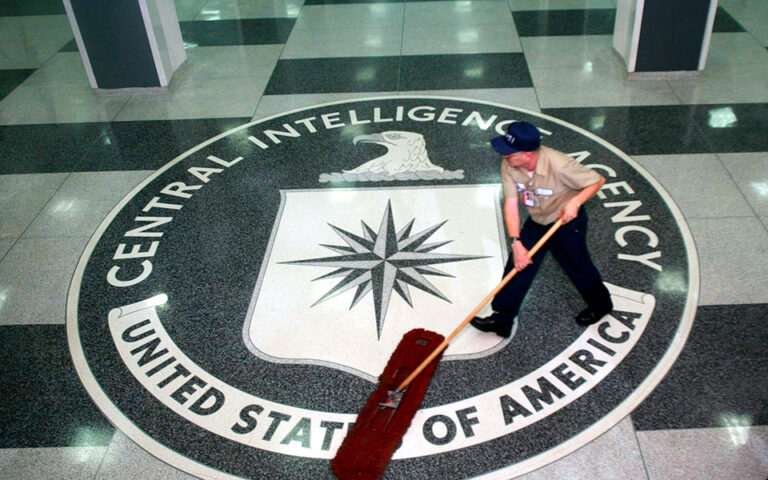 Μαζικές παρακολουθήσεις της CIA στις ΗΠΑ