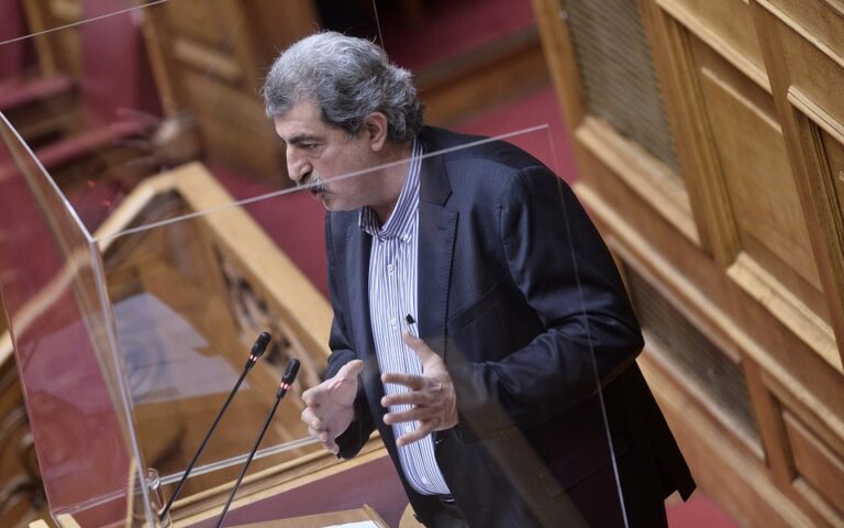 Τασούλας: «Με το ζόρι δεν θα κάνετε κόλαση τη Βουλή» – Παραπέμπεται στην Επιτροπή Δεοντολογίας ο Πολάκης