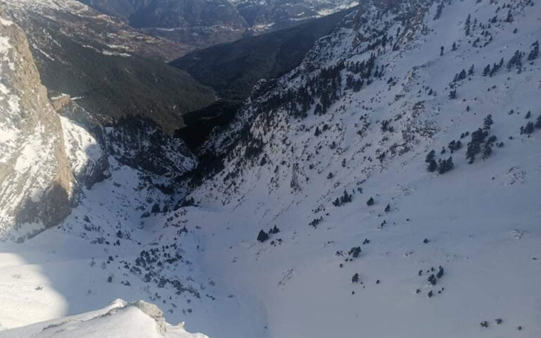 Καλάβρυτα: Το χρονικό της τραγωδίας – Το σημείο που βρέθηκαν νεκροί οι τρεις ορειβάτες