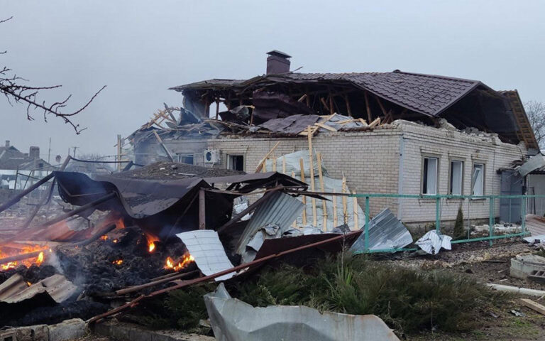 Νεκροί Έλληνες στην Ουκρανία: Εικόνες από το χωριό Σαρτανά όπου σκοτώθηκαν δύο ομογενείς