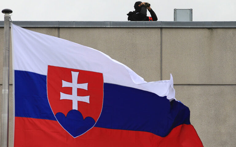 Σλοβακία: Απέλαση τριών υπαλλήλων της ρωσικής πρεσβείας