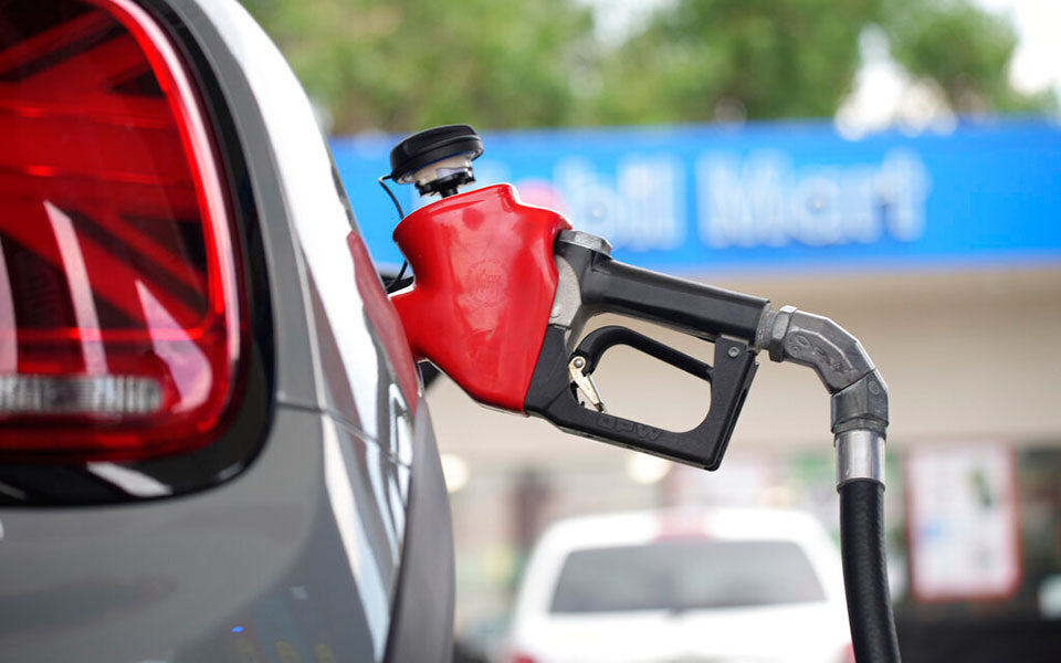 Κάρτα καυσίμων: Πώς θα δίνεται η επιδότηση σε βενζίνη και diesel | Η ΚΑΘΗΜΕΡΙΝΗ