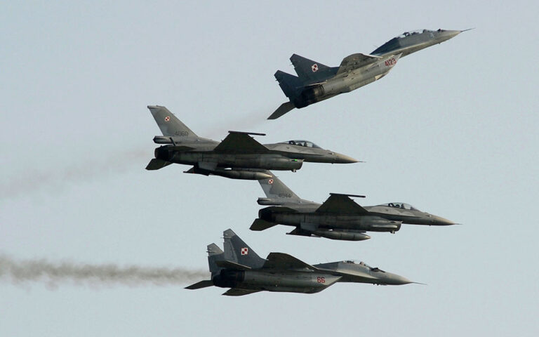 Πόλεμος στην Ουκρανία: Η Πολωνία θέτει στη διάθεση των ΗΠΑ όλα της τα αεροσκάφη MiG-29