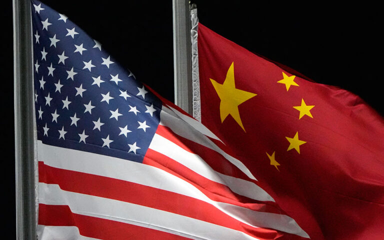 Πεκίνο: «Προκλητική» η διέλευση του αμερικανικού αντιτορπιλικού από τον Πορθμό της Ταϊβάν