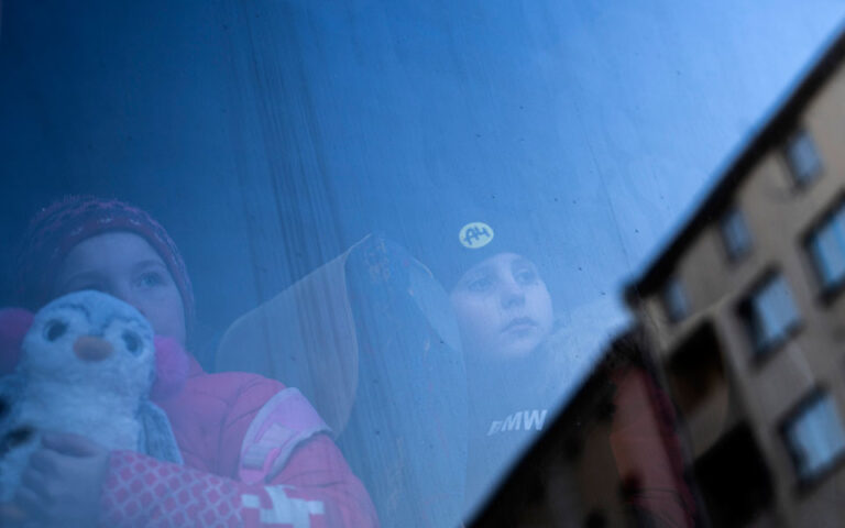 Πόλεμος στην Ουκρανία: 3,3 εκατ. πρόσφυγες έχουν διαφύγει από τη χώρα