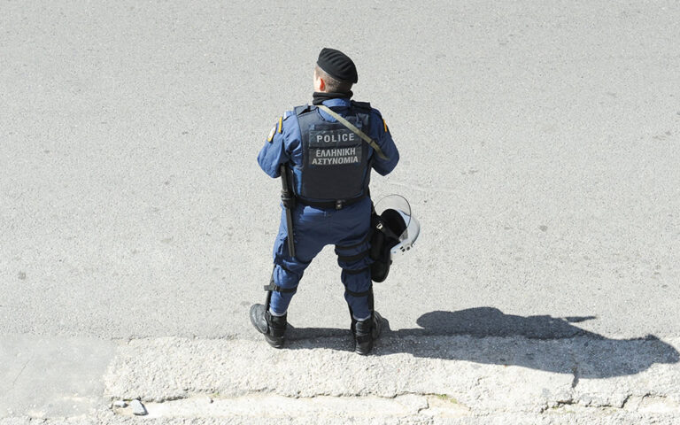 Χαλκιδική: Αστυνομικός αυτοπυροβολήθηκε στο Άγιο Όρος