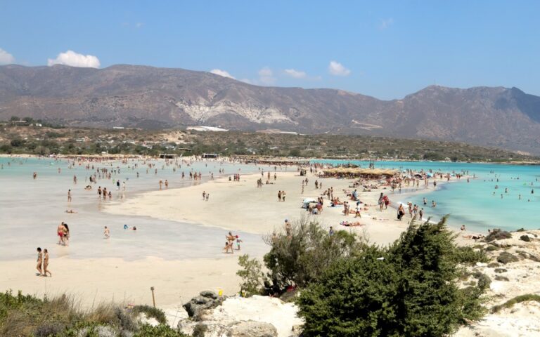 Δύο ελληνικές παραλίες στις 10 κορυφαίες της Ευρώπης