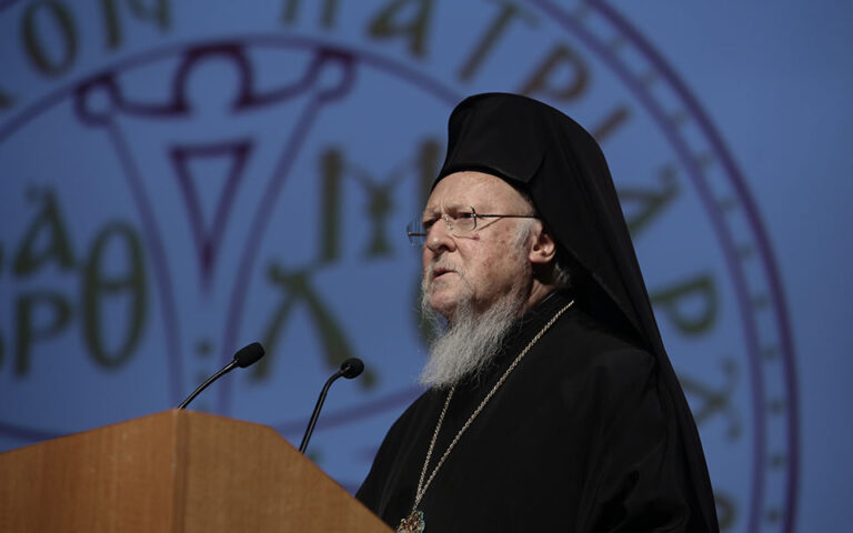 Οικουμενικός Πατριάρχης για Ουκρανία: Ο πόλεμος δεν λύνει τα προβλήματα, προσθέτει νέα