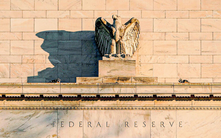 Έτοιμη για πιο επιθετική νομισματική πολιτική η Fed