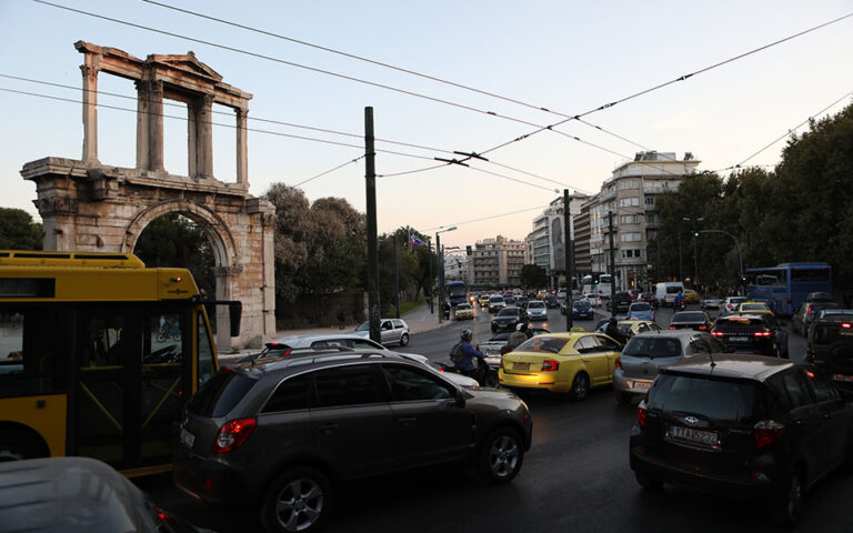 Πρωτομαγιά: Κυκλοφοριακές ρυθμίσεις στο κέντρο της Αθήνας λόγω των συγκεντρώσεων
