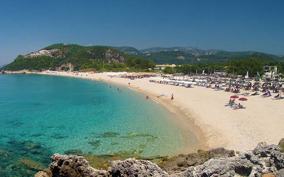 Επτά ελληνικές παραλίες στη λίστα του Guardian με τις 40 καλύτερες στην Ευρώπη-5