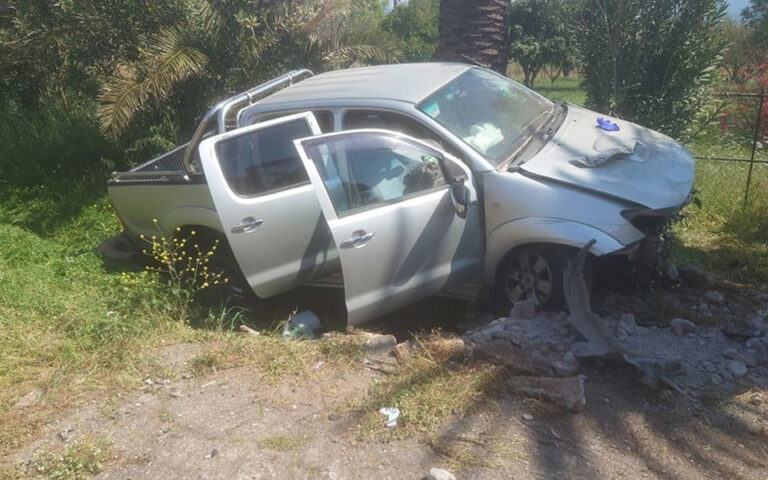 Μεσσηνία: Σοβαρό τροχαίο στην Τρίοδο – Τραυματισμένος ο οδηγός