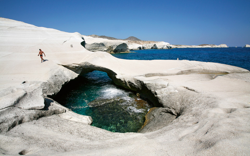 Επτά ελληνικές παραλίες στη λίστα του Guardian με τις 40 καλύτερες στην Ευρώπη-3
