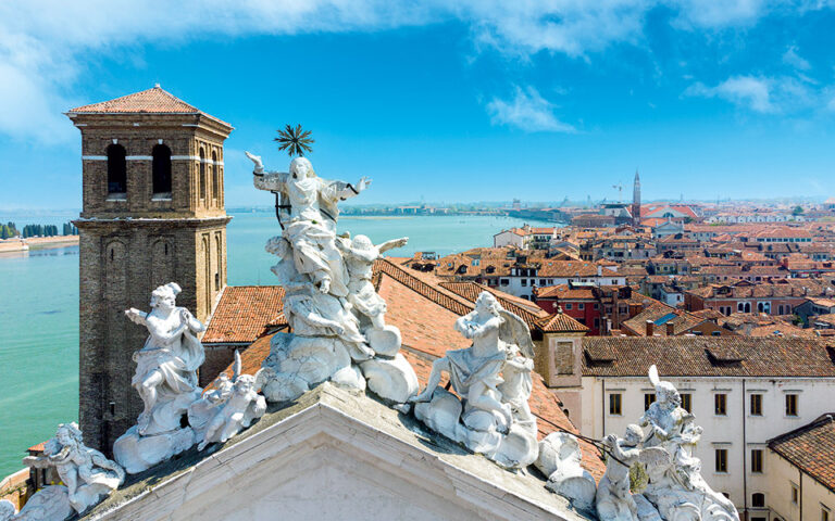 Βενετία: Ένα city break γεμάτο Μπιενάλε, γοτθικά palazzi και αναπάντεχες εκπλήξεις