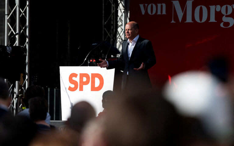 Γερμανία: Αμφίρροπη μάχη στις κρίσιμες εκλογές της Βόρειας Ρηνανίας-Βεστφαλίας
