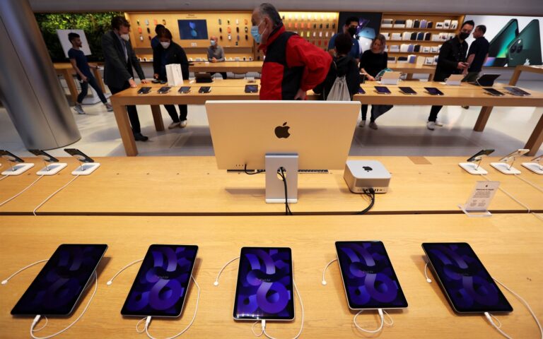 Apple: Δίνει αυξήσεις για να εμποδίσει τη σύσταση συνδικάτου