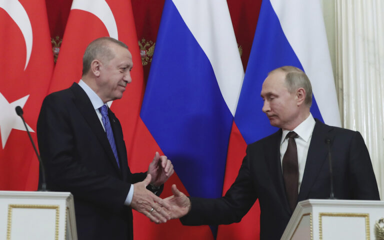 ΝΑΤΟ: Η απροθυμία της Τουρκίας και η ανησυχία για τις επόμενες κινήσεις της Ρωσίας