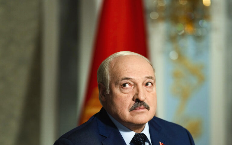Ουκρανία: Ο πρόεδρος της Λευκορωσίας καλεί σε εκεχειρία για αποτροπή «πυρηνικής ανάφλεξης»