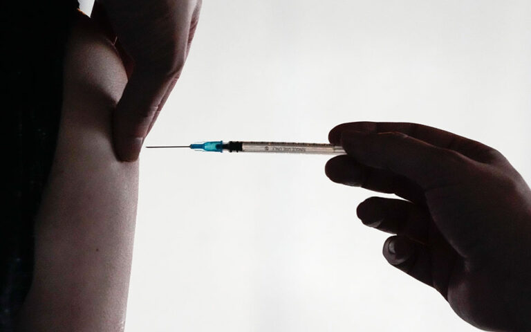 ΗΠΑ: Σύσταση CDC για τρίτη δόση εμβολίου στα παιδιά 5-11 ετών