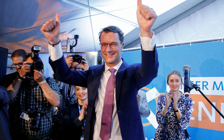 Γερμανία: CDU και Πράσινοι κερδισμένοι των «μικρών ομοσπονδιακών» εκλογών στη Βόρεια Ρηνανία