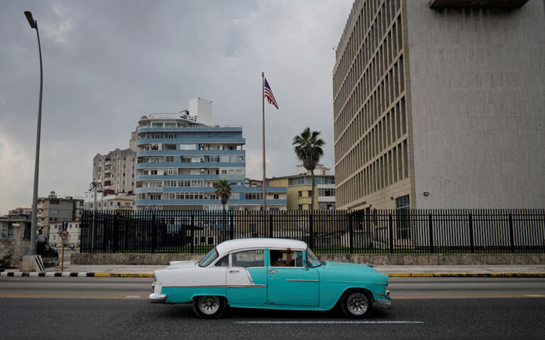 Οι ΗΠΑ αίρουν σειρά περιοριστικών μέτρων σε βάρος της Κούβας