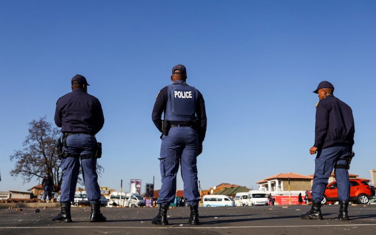 Νότια Αφρική: Τουλάχιστον 17 νεκροί σε κλαμπ
