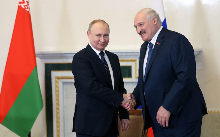 Πούτιν: Θα στείλουμε στη Λευκορωσία πυραύλους ικανούς να φέρουν πυρηνικά