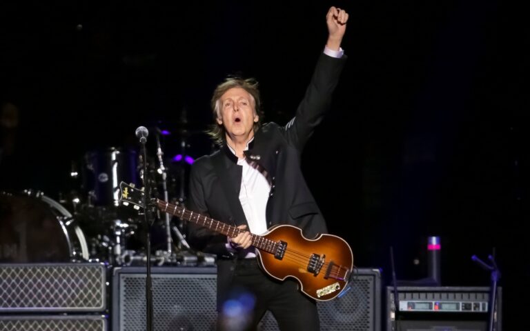 Ο Πολ ΜακΚάρτνεϊ κυκλοφορεί την τριλογία «McCartney» σε box set