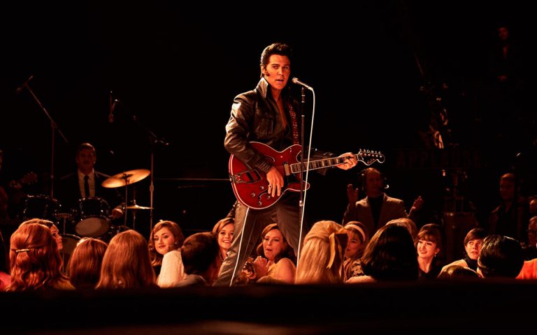 Όστιν Μπάτλερ: Πώς ο πρωταγωνιστής του «Elvis» προετοιμάστηκε για να ενσαρκώσει τον βασιλιά του ροκ εν ρολ