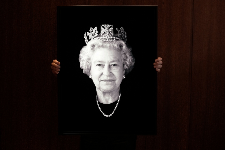 βασίλισσα-ελισάβετ-ιι-το-άλμπουμ-7-δε-561888229