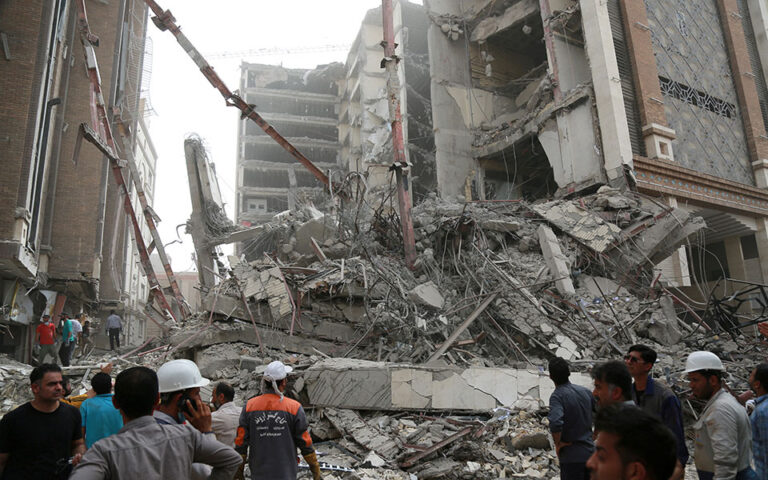 Αίγυπτος: Έξι νεκροί από κατάρρευση κτιρίου στο Κάιρο