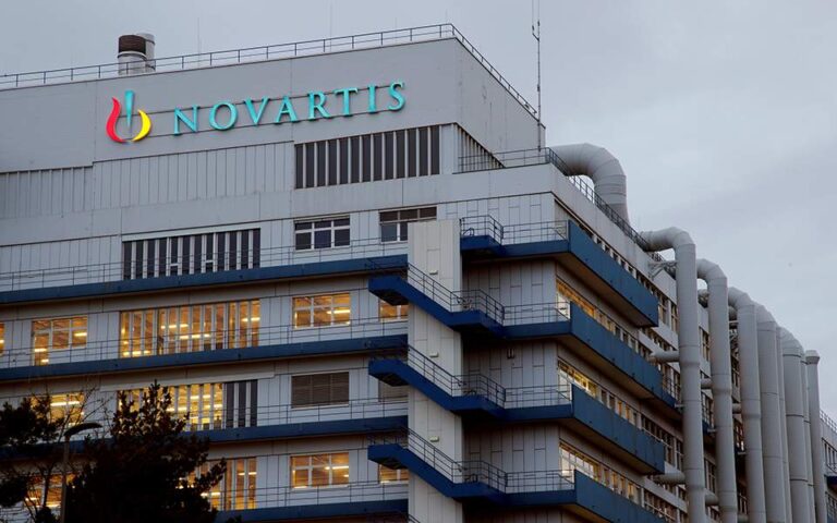 Αναζωπύρωση πολιτικής σύγκρουσης για Novartis