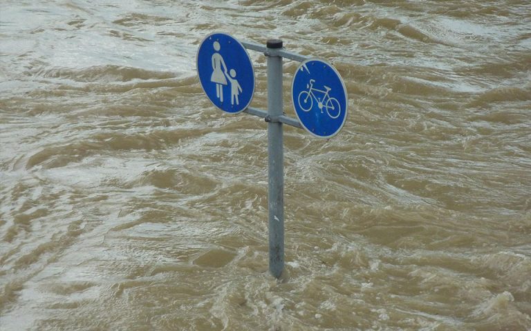 Μελέτη: Σχεδόν το ένα τρίτο του παγκόσμιου πληθυσμού απειλείται από πλημμύρες