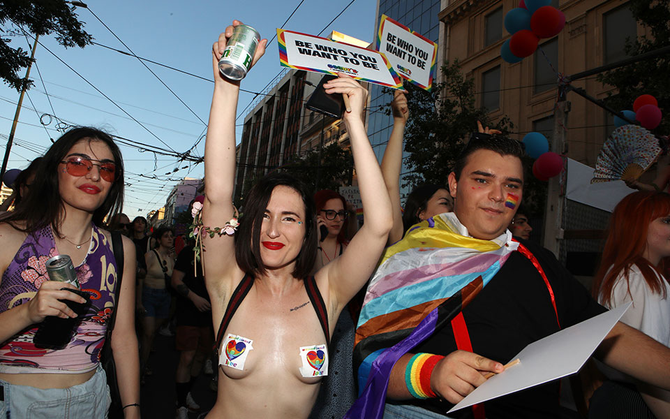 Athens Pride: Μεγάλη πορεία στο κέντρο της Αθήνας-16