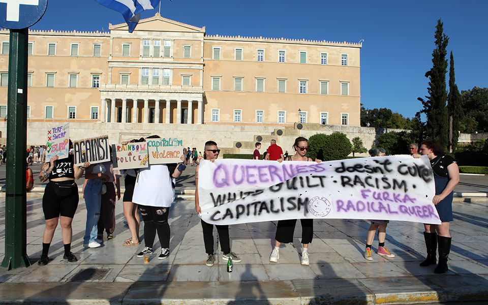 Athens Pride: Μεγάλη πορεία στο κέντρο της Αθήνας-2