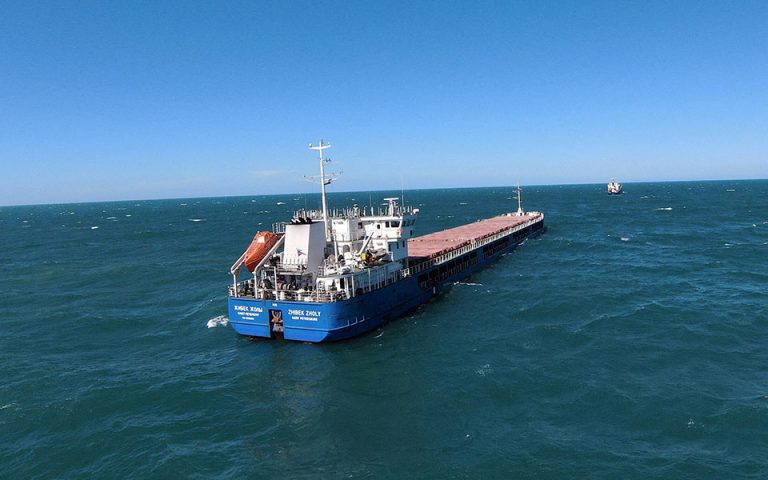 Πόλεμος στην Ουκρανία: Ρωσικό πλοίο που φέρεται να μεταφέρει σιτηρά απέπλευσε από τουρκικό λιμάνι