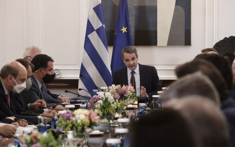 Το τέλμα του πολέμου και οι αγωνίες της Αθήνας – Οι δύο μεταβλητές που θα κρίνουν τις πολιτικές εξελίξεις