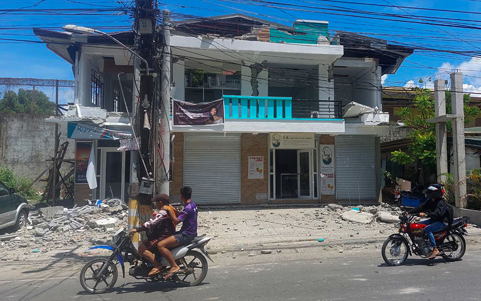 Φιλιππίνες: Ισχυρότατος σεισμός μεγέθους 7,1 βαθμών-1
