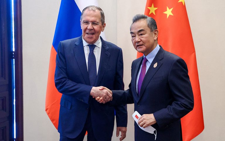 Κίνα: Οι σχέσεις με τη Ρωσία δείχνουν «ισχυρή ανθεκτικότητα»