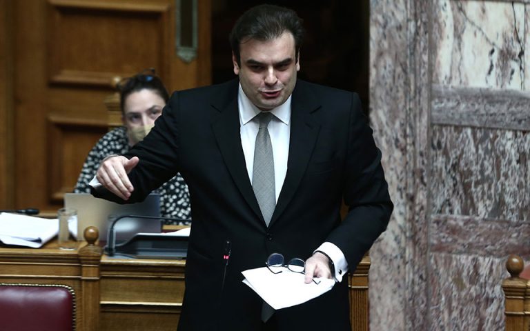 Με τις ψήφους ΝΔ-ΣΥΡΙΖΑ-ΠΑΣΟΚ πέρασε το σχέδιο νόμου για τις «αναδυόμενες τεχνολογίες»