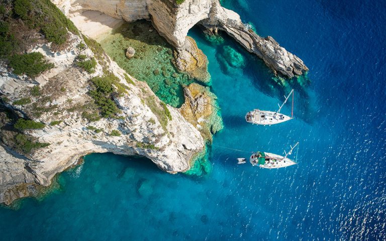 TUI: Ρεκόρ όλων των εποχών φέτος για τον ελληνικό τουρισμό – Oι 10 κορυφαίοι προορισμοί