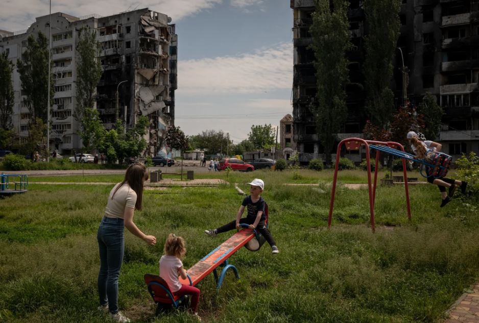 Έξι μήνες από την εισβολή στην Ουκρανία: Τα καρέ της φρίκης του πολέμου-7