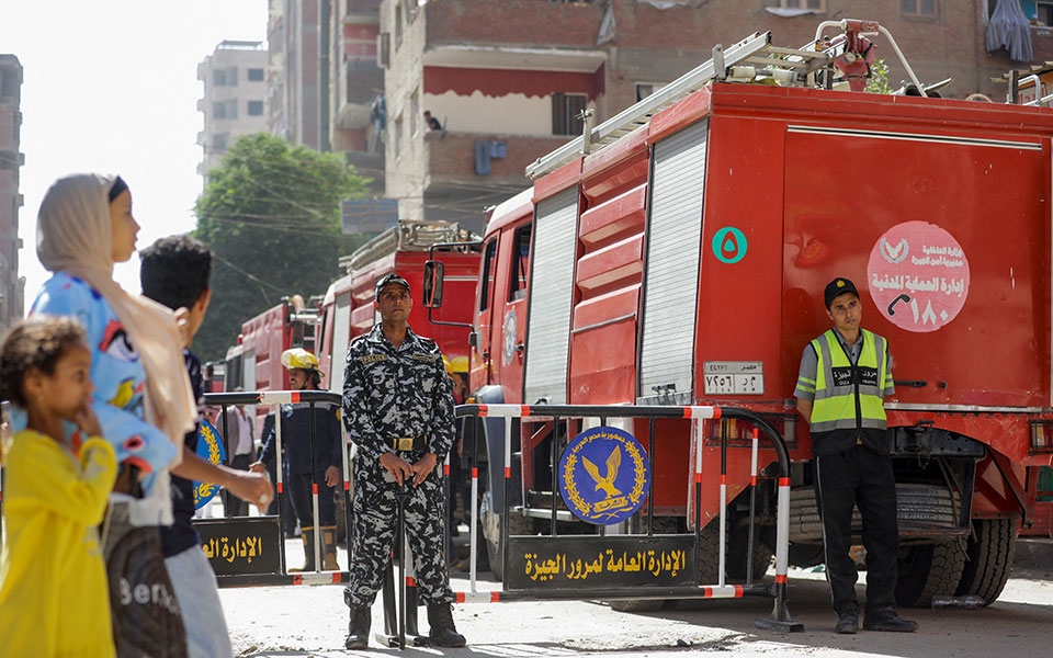 Αίγυπτος: 40 νεκροί και 45 τραυματίες από φωτιά σε εκκλησία-1