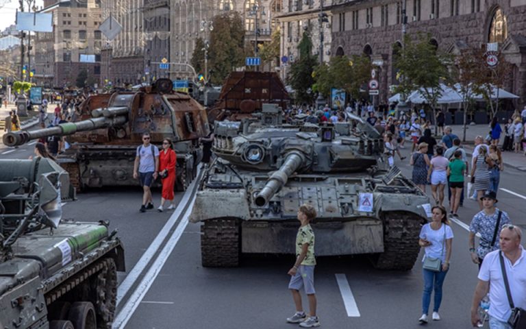 Η Ουκρανία στο τέλμα ενός αβέβαιου πολέμου