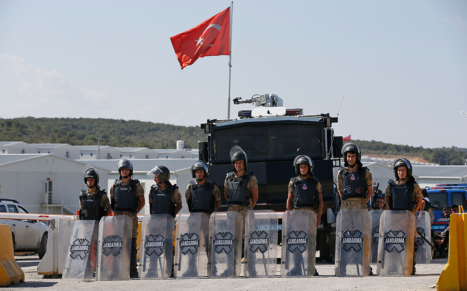 Τουρκία: Απελάθηκε ο δημοσιογράφος Ευάγγελος Αρεταίος