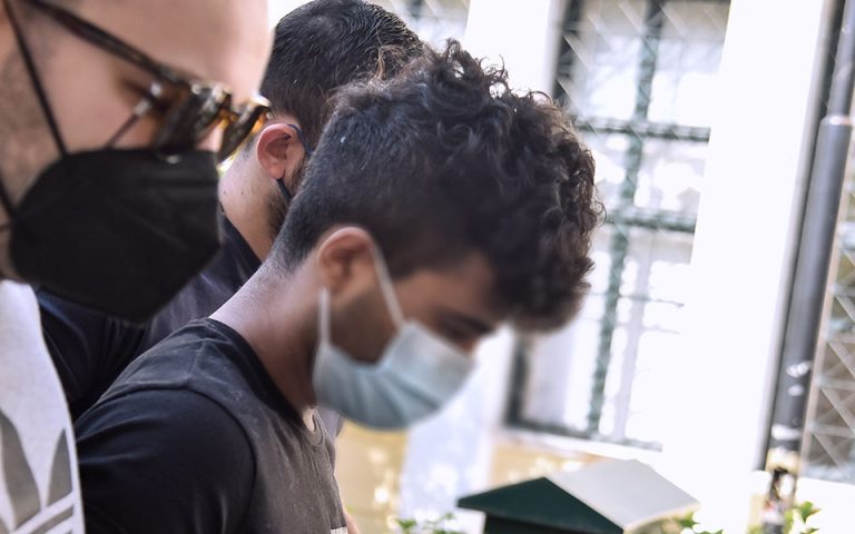 Δολοφονία στο Περιστέρι: Νέα προθεσμία έλαβε ο 21χρονος κατηγορούμενος